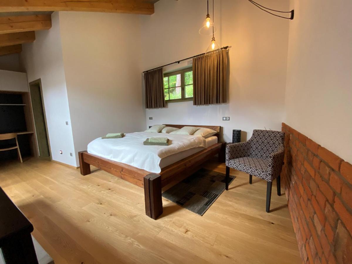 Penzion Stodola Bela pod Bezdezem Exterior foto