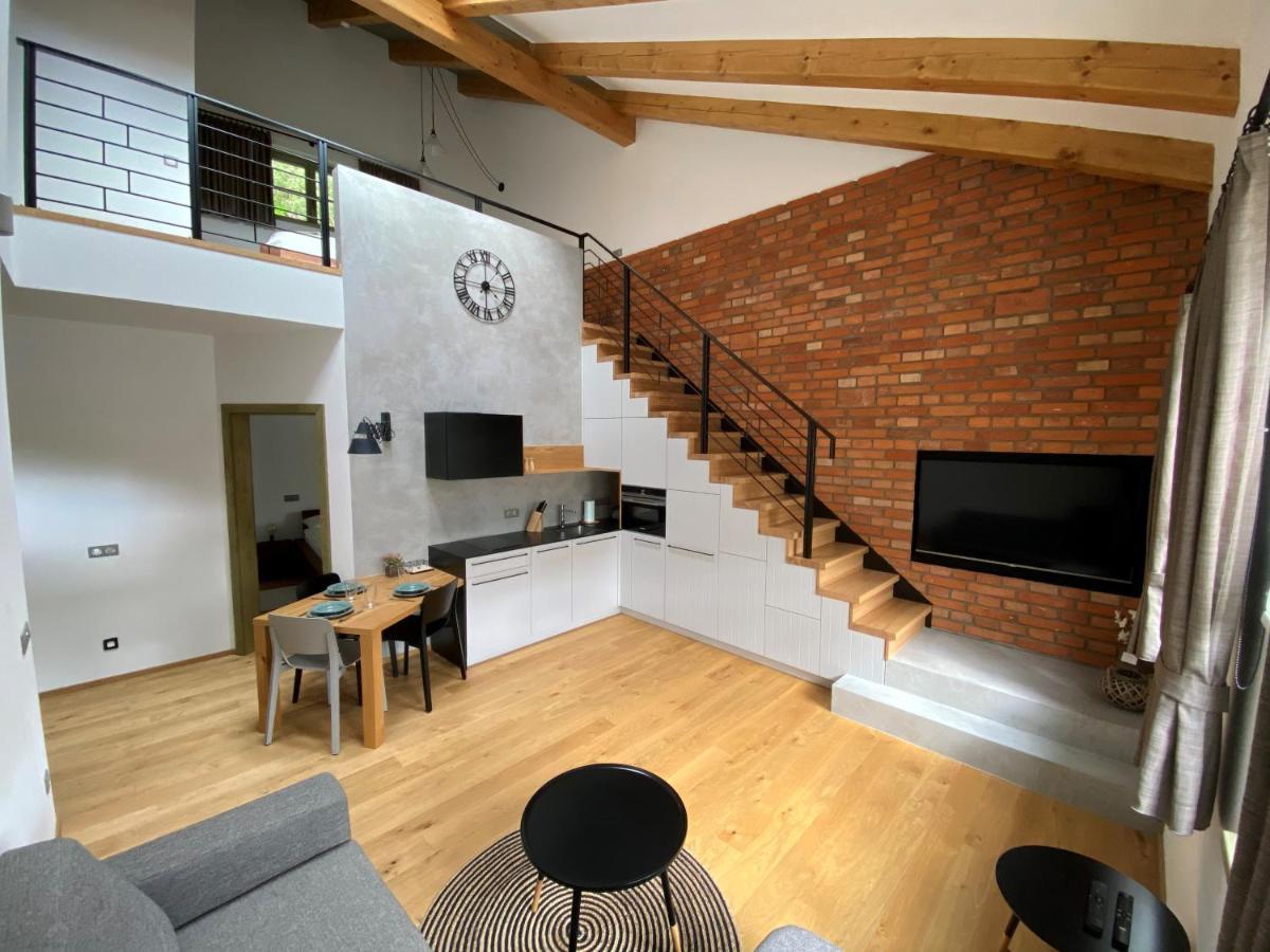 Penzion Stodola Bela pod Bezdezem Exterior foto